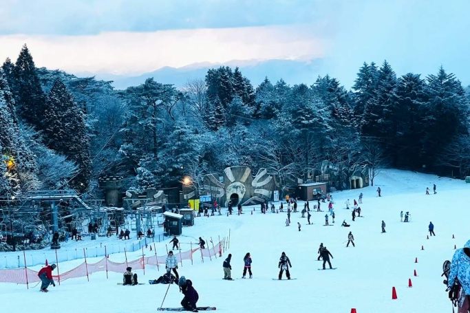六甲山滑雪場