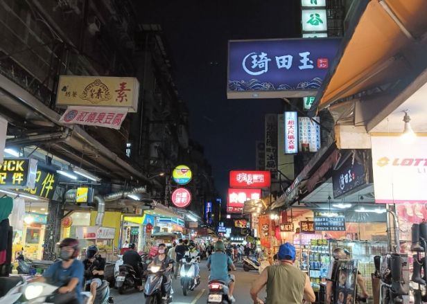 裕民市場：交通停車營業時間與嚴選10大美食推薦 post thumbnail image